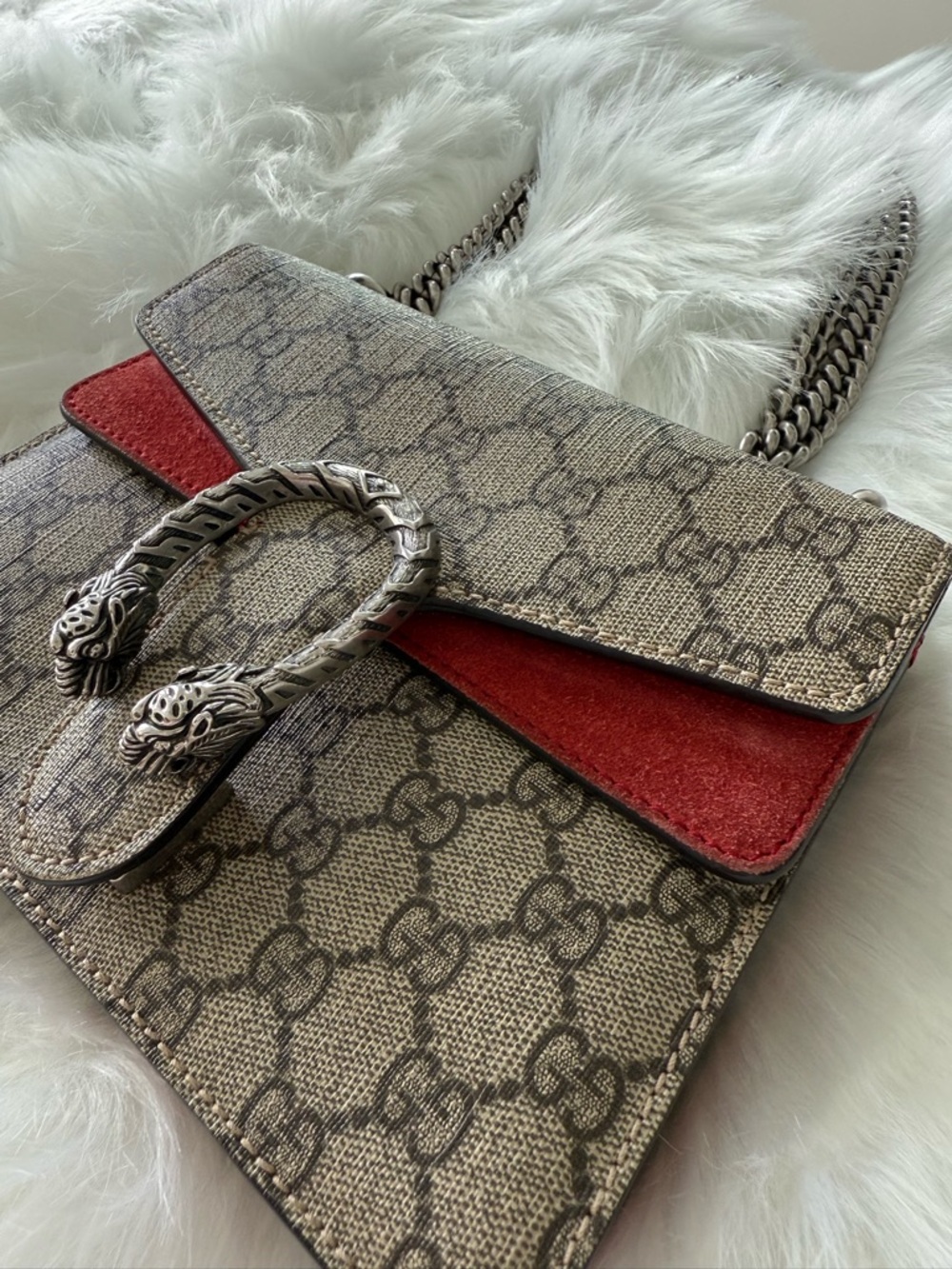 Gucci: GG Canvas and Red Suede Mini Dionysus Shoulder Bag AUTHENTIC - Picture 10 of 16